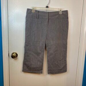 Stooshy Gray Capri Dress pants